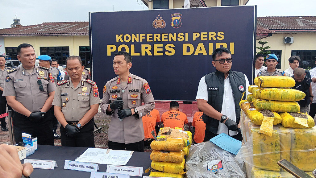 juli-september-2026-polres-dairi-ungkap-34-kasus-narkotika-teranyar-70-bal-ganja_zWgeOpajxm